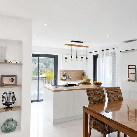 Fleur D 'oranger - Piscine Privative Feriehus *